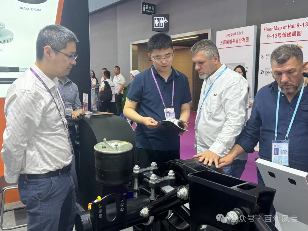 积极应对关税挑战 精准布局新兴市场——乐鱼(中国)重科参加137届广交会